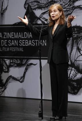 French actress Isabelle Huppert talks during the presentation of the filme Elle that participates at the section Perlas, during the 64th International Cinema Festival of San Sebastian at the Basque Country, Spain, 19 September 2016. INTERNATIONAL CINEMA FESTIVAL OF SAN SEBASTIAN CELEBRATES 64 EDITION !ACHTUNG: NUR REDAKTIONELLE NUTZUNG!  SSB001 20160920-636099298587037394