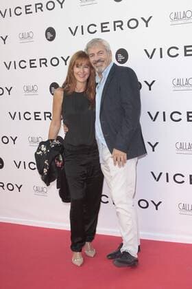 Carlos Sobera y esposa Madrid 19 09 2016 482 Cordon Press Photo by PacoxSuarezxAbad Cordon Press  PacoxSuarezxAbad