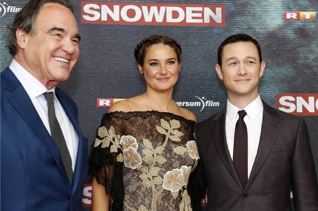 Oliver Stone, Shailene Woodley und Joseph Gordon-Levitt bei der Europapremiere des Kinofilms Snowden im Mathäser Filmpalast. München, 19.09.2016 Foto:xD.xBedrosianx xFuturexImage