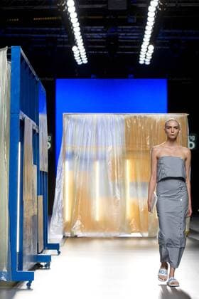 Model bei der Nouman Fashion Show auf der Mercedes-Benz Fashion Week Madrid Spring Summer 2017. Madrid, 20.09.2016 Nouman Model  Foto:xDyDxFotografosx xFuturexImage