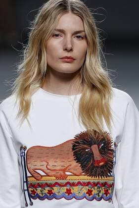 Models present creations by Spanish designer Anna K during the EGO fashion show within the Mercedes Benz FashionWeek Madrid (MBFWM), in Madrid, Spain, 20 September 2016. The MBFWM runs from 15 to 20 September 2016. EGO fashion show - Anna K !ACHTUNG: NUR REDAKTIONELLE NUTZUNG!  GRA481 20160920-636100023599631298