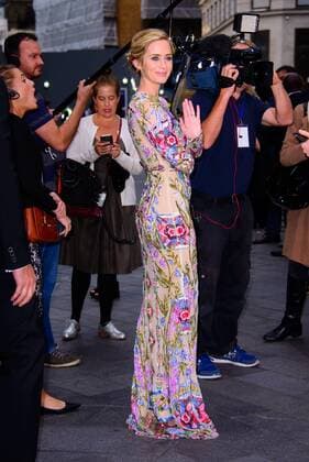 . 20 09 2016. Odeon, Leicester Square, London, United Kingdom. Emily Blunt arrives at The Girl On The Train World Premiere.  xChrisxJosephx xi-Imagesx IIM-13479-0014