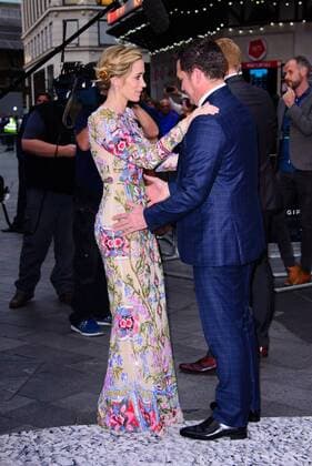 . 20 09 2016. Odeon, Leicester Square, London, United Kingdom. Emily Blunt and Tate Taylor arrive at The Girl On The Train World Premiere.  xChrisxJosephx xi-Imagesx IIM-13479-0022