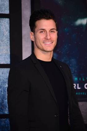 . 20 09 2016. Odeon, Leicester Square, London, United Kingdom. Gorka Marquez arrives at The Girl On The Train World Premiere.  xChrisxJosephx xi-Imagesx IIM-13479-0124