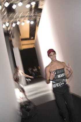 Model backstage bei der Euphemio Fernandez Fashion Show auf der Mercedes-Benz Fashion Week Madrid Spring Summer 2017. Madrid, 20.09.2016 Euphemio Fernandez Model  Foto:xDyDxFotografosx xFuturexImage