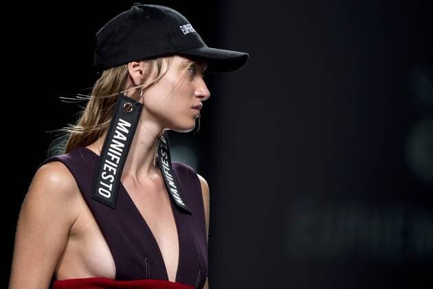 Model bei der Euphemio Fernandez Fashion Show auf der Mercedes-Benz Fashion Week Madrid Spring Summer 2017. Madrid, 20.09.2016 Euphemio Fernandez Model  Foto:xDyDxFotografosx xFuturexImage