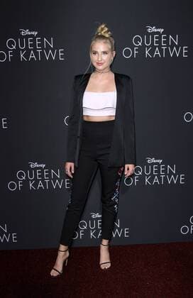September 20, 2016 - Hollywood, CA, United States - 20 September 2016 - Hollywood, California - Veronica Dunne. Ã¢â‚¬Å Queen Of KatweÃ¢â‚¬Â Los Angeles Premiere held at the El Capitan Theater in Hollywood. Photo Credit: AdMedia Hollywood United States - ZUMAa123