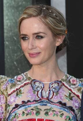 The Girl on the Train World film premiere London.UK. Emily Blunt in The Girl on the Train World film premiere at the Odeon Leicester Square. London. 20th September 2016. LMK73-61441-210916 