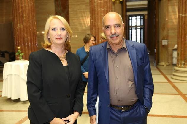 Alfred Fried Photography Award 2016 Wien, Parlament, 20. 09. 2016 Doris BURES, Abdessatar BEN MOUSSA