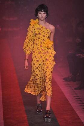 Milan Fashion Week, Women Spring Summer 2017. Milano, Moda Donna, Primavera Estate 2017. GUCCI catwalk. Pictured: model  Copyright: xRiccardoxGiordanoxSickix