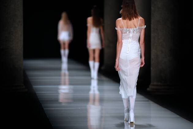 (160922) -- MILAN, Sept. 21, 2016 -- Models present creations at Francesco Scognamiglio fashion show during women s Spring Summer 2017 collection as part of the Milan Fashion Week, in Milan, Italy, Sept. 21, 2016. ) (zcc) ITALY-MILAN-FASHION WEEK JinxYu 