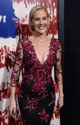 Cast member Penelope Ann Miller attends the premiere of the motion picture drama The Birth of a Nation at the ArcLight Cinerrama Dome in the Hollywood section of Los Angeles on September 21, 2016. Storyline: Nat Turner, a literate slave and preacher in the antebellum South, orchestrates an uprising.  LAP2016092104 JIMxRUYMEN