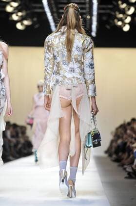 Bilder des Tages Milan Fashion Week, Women Spring Summer 2017. Milano, Moda Donna, Primavera Estate 2017. Fendi catwalk Pictured: model  Copyright: xRiccardoxGiordanoxSickix