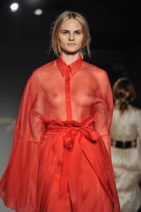 Milan, Fashion Week, Women Spring Summer 2017. Milano, Moda Donna, Primavera Estate 2017. GENNY catwalk Pictured: model  Copyright: xRiccardoxGiordanoxSickix
