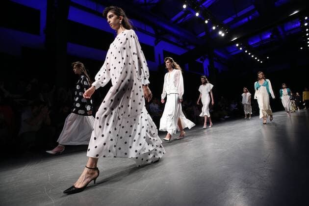 (160922) -- MILAN, Sept. 22, 2016 -- Models walk the runway during the Anteprima fashion show as part of Milan Fashion Week Spring Summer 2017 in Milan, Italy, on Sept. 22, 2016. ) ITALY-MILAN-FASHION WEEK-ANTEPRIMA JinxYu 