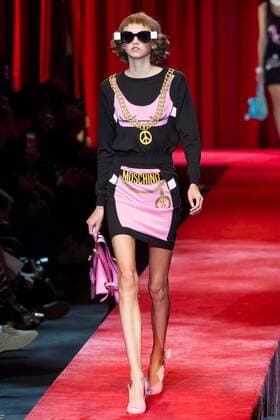 Milan Fashion Week, Women Spring Summer 2017 Milano Moda donna Primavera Estate 2017 - Modenschau Moschino Pictured: Moschino  Copyright: xGREGOx