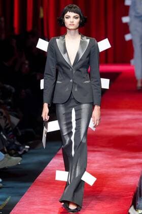 Milan Fashion Week, Women Spring Summer 2017 Milano Moda donna Primavera Estate 2017 - Modenschau Moschino Pictured: Moschino  Copyright: xGREGOx