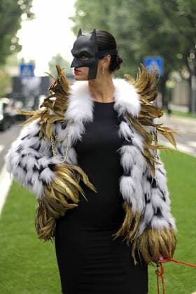 Street Style Outside The Armani Runway Show During The Milan Fashion Week Womenswear Spring-Summer 2017  Copyright: xPaoloxDilettox