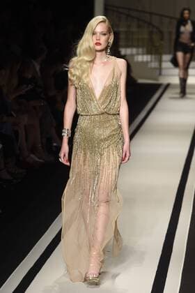Mailand Fashion Week - Elisabetta Franchi Modenschau Milan Fashion Week, Women Spring Summer 2017. Milano, Moda Donna, Primavera Estate 2017. Elisabetta Franchi catwalk Pictured: model  Copyright: xSimonaxChiocciaxSickix