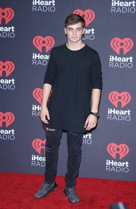September 23, 2016 - Las Vegas, NV, United States - 23 September 2016 - Las Vegas, NV - Martin Garrix. 2016 iHeart Radio Music Festival Photo Room at T-Mobile Arena. Photo Credit: MJT AdMedia Las Vegas United States - ZUMAa123