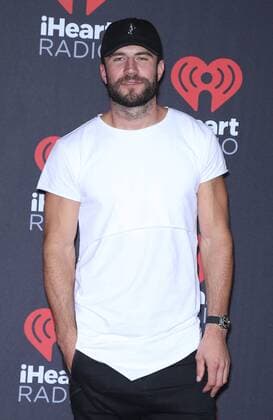 September 23, 2016 - Las Vegas, NV, United States - 23 September 2016 - Las Vegas, NV - Sam Hunt. 2016 iHeart Radio Music Festival Photo Room at T-Mobile Arena. Photo Credit: MJT AdMedia Las Vegas United States - ZUMAa123