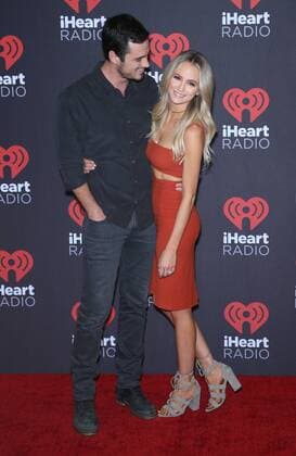 September 23, 2016 - Las Vegas, NV, United States - 23 September 2016 - Las Vegas, NV - Ben Higgins, Lauren Bushnell. 2016 iHeart Radio Music Festival Photo Room at T-Mobile Arena. Photo Credit: MJT AdMedia Las Vegas United States - ZUMAa123