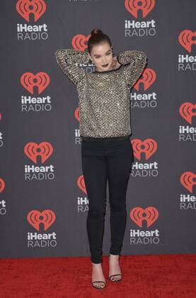 September 23, 2016 - Las Vegas, Nevada, United States of America - Singer actress Hailee Steinfeld attends the iHeartRadio Music Festival on September 23, 2016 at the T-Mobile Arena in Las Vegas, Nevada. Las Vegas United States of America - ZUMAt114
