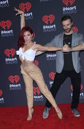 September 23, 2016 - Las Vegas, NV, United States - 23 September 2016 - Las Vegas, NV - Sharna Burgess, James Hinchcliffe. 2016 iHeart Radio Music Festival Photo Room at T-Mobile Arena. Photo Credit: MJT AdMedia Las Vegas United States - ZUMAa123