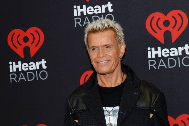 Billy Idol arrives for the iHeartRadio Music Festival at the T-Mobile Arena in Las Vegas, Nevada on September 23, 2016.  LVP2016092304 JAMESxATOA