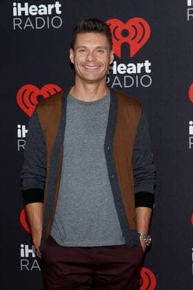 Ryan Seacrest arrives for the iHeartRadio Music Festival at the T-Mobile Arena in Las Vegas, Nevada on September 23, 2016.  LVP2016092373 JAMESxATOA