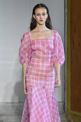 Milan Fashion Week, Women Spring Summer 2017. Milano, Moda Donna, Primavera Estate 2017. BLUGIRL catwalk Pictured: model  Copyright: xRiccardoxGiordanoxSickix