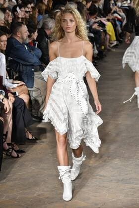 Milan Fashion Week, Women Spring Summer 2017. Milano, Moda Donna, Primavera Estate 2017. PHILOSOPHY DI LORENZO SERAFINI catwalk Pictured: model  Copyright: xRiccardoxGiordanoxSickix