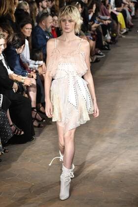 Milan Fashion Week, Women Spring Summer 2017. Milano, Moda Donna, Primavera Estate 2017. PHILOSOPHY DI LORENZO SERAFINI catwalk Pictured: model  Copyright: xRiccardoxGiordanoxSickix