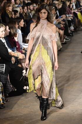 Milan Fashion Week, Women Spring Summer 2017. Milano, Moda Donna, Primavera Estate 2017. PHILOSOPHY DI LORENZO SERAFINI catwalk Pictured: model  Copyright: xRiccardoxGiordanoxSickix