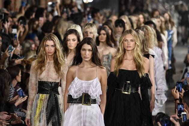 Milan Fashion Week, Women Spring Summer 2017. Milano, Moda Donna, Primavera Estate 2017. PHILOSOPHY DI LORENZO SERAFINI catwalk Pictured: model  Copyright: xRiccardoxGiordanoxSickix