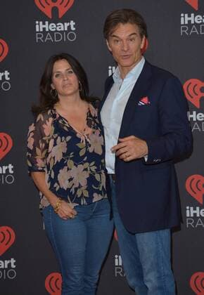 September 24, 2016 - Las Vegas, Nevada, United States of America - Dr Mehmet Oz and wife Lisa Oz attend the iHeartRadio Music Festival on September 24, 2016 at the T-Mobile Arena in Las Vegas, Nevada. Las Vegas United States of America - ZUMAt114