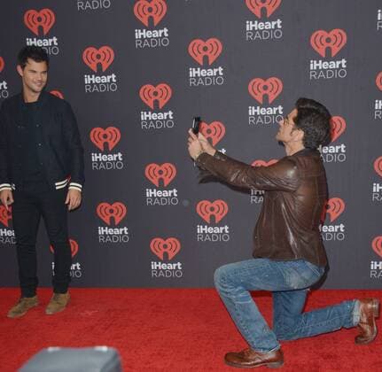 September 24, 2016 - Las Vegas, Nevada, United States of America - Actors Taylor Lautner anf John Stamos attend the iHeartRadio Music Festival on September 24, 2016 at the T-Mobile Arena in Las Vegas, Nevada. Las Vegas United States of America - ZUMAt114