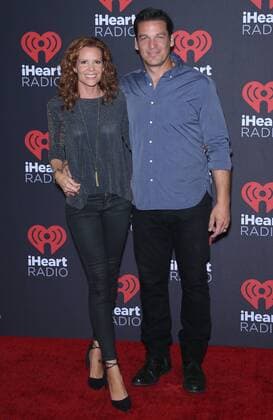 September 24, 2016 - Las Vegas, NV, United States - 24 September 2016 - Las Vegas, NV - Robin Lively, Bart Johnson. 2016 iHeart Radio Music Festival Photo Room at T-Mobile Arena, Day 2. Photo Credit: MJT AdMedia Las Vegas United States - ZUMAa123
