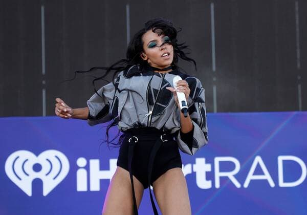 Tinashe performs at the iHeartRadio Daytime Village Concerts in Las Vegas, Nevada on September 24, 2016.  LVP2016092452 JAMESxATOA