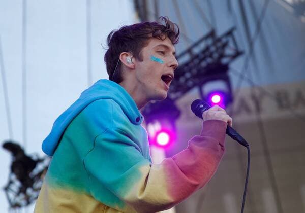 Troye Sivan performs onstage at the iHeartRadio Daytime Village Concerts in Las Vegas, Nevada on September 24, 2016.  LVP2016092410 JAMESxATOA