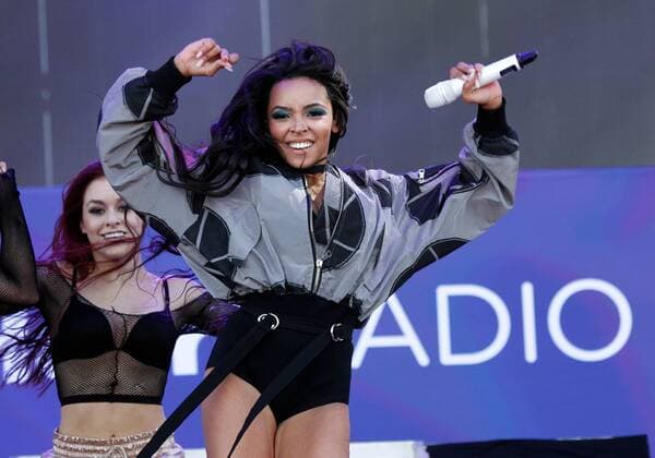 Tinashe performs at the iHeartRadio Daytime Village Concerts in Las Vegas, Nevada on September 24, 2016.  LVP2016092456 JAMESxATOA