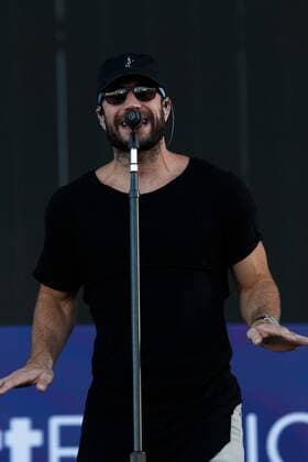 Country singer Sam Hunt performs at the iHeartRadio Daytime Village Concerts in Las Vegas, Nevada on September 24, 2016.  LVP2016092469 JAMESxATOA