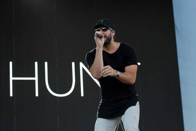 Country singer Sam Hunt performs at the iHeartRadio Daytime Village Concerts in Las Vegas, Nevada on September 24, 2016.  LVP2016092472 JAMESxATOA