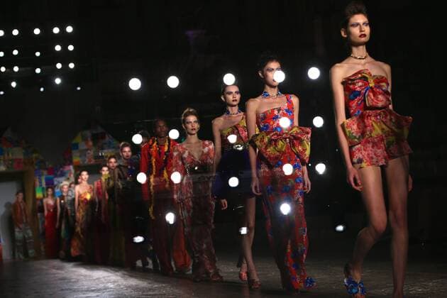 MILAN, Sept. 24, 2016 -- Models walk the runway during the Leitmotiv fashion show as part of Milan Fashion Week Spring Summer 2017 in Milan, Italy, on Sept. 24, 2016. (multiple exposure) ) (axy) ITALY-MILAN-FASHION WEEK-LEITMOTIV JinxYu 