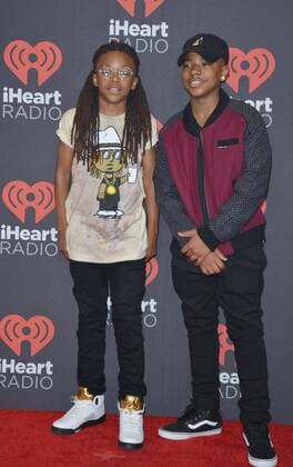 Las Vegas, Nevada, United States of America - Dancers ( L-R ) IamLilDeeDee and Kida The Great attend the iHeartRadio Music Festival on September 24, 2016 at the T-Mobile Arena in Las Vegas, Nevada. Las Vegas United States of America - ZUMAt114