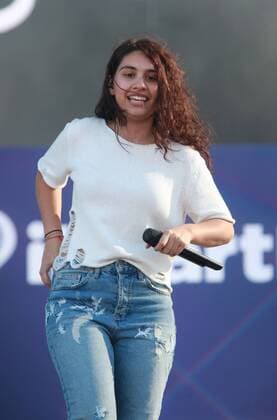 Las Vegas, Nevada, United States of America - Singer songwriter Alessia Cara performs during the iHeartRadio Music Festival Daytime Village on September 24, 2016 at the Las Vegas Village in Las Vegas, Nevada. Las Vegas United States of America - ZUMAt114