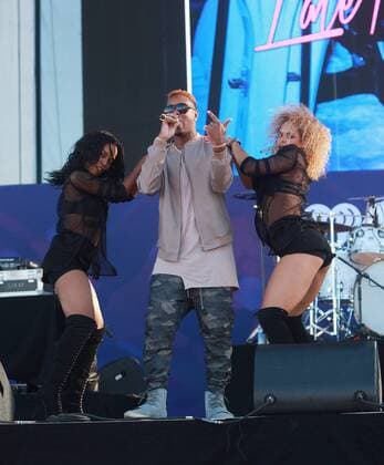 Las Vegas, Nevada, United States of America - Rapper Jeremih performs during the iHeartRadio Music Festival Daytime Village on September 24, 2016 at the Las Vegas Village in Las Vegas, Nevada. Las Vegas United States of America - ZUMAt114
