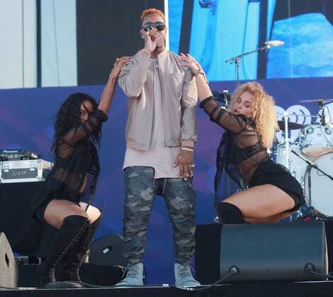 Las Vegas, Nevada, United States of America - Rapper Jeremih performs during the iHeartRadio Music Festival Daytime Village on September 24, 2016 at the Las Vegas Village in Las Vegas, Nevada. Las Vegas United States of America - ZUMAt114