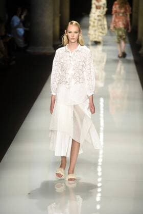 Milan Fashion Week, Women Spring Summer 2017. Milano, Moda Donna, Primavera Estate 2017. Maurizio Pecoraro  Copyright: xSIMONAxCHIOCCIA x