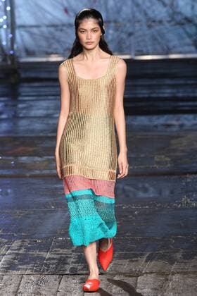 Milan Fashion Week, Women Spring Summer 2017. Milano, Moda Donna, Primavera Estate 2017. MISSONI catwalk Pictured:  Copyright: xRiccardoxGIordanoxSickix